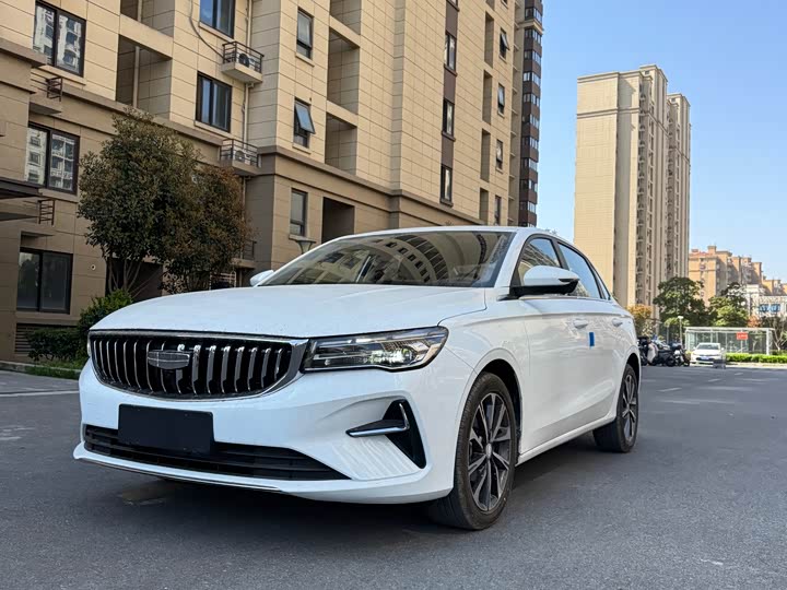 Фото 1 - Geely Emgrand