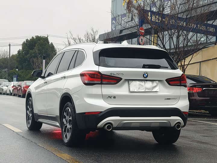 Фото 7 - BMW X1