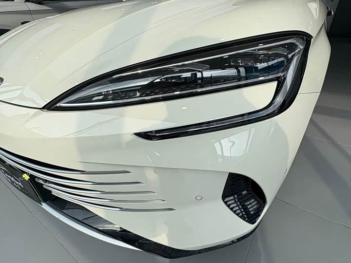 Фото 3 - BYD Seal 07 DM-i Hybrid