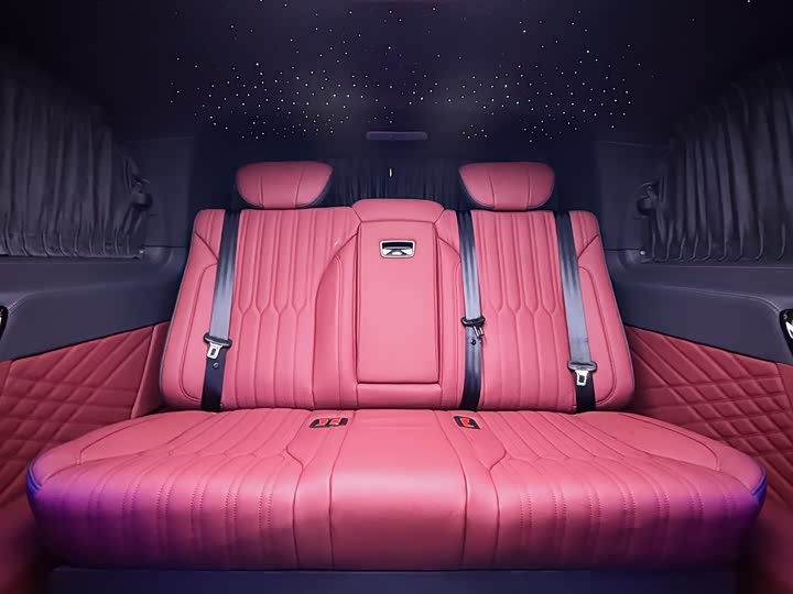 Фото 9 - Mercedes-Benz Vito