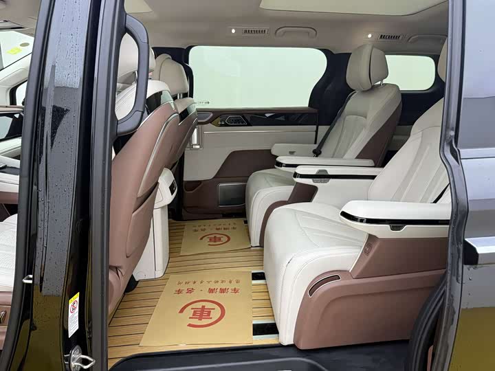 Фото 6 - BYD Xia