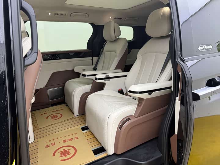 Фото 8 - BYD Xia