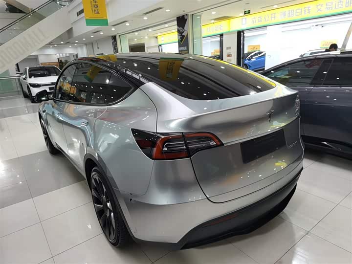 Фото 5 - Tesla Model Y