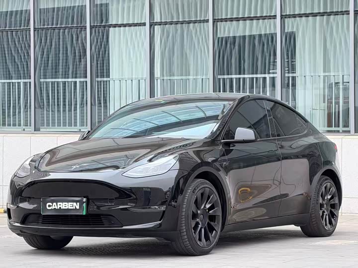 Фото 1 - Tesla Model Y