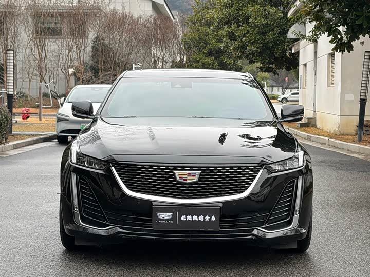 Фото 2 - Cadillac CT5