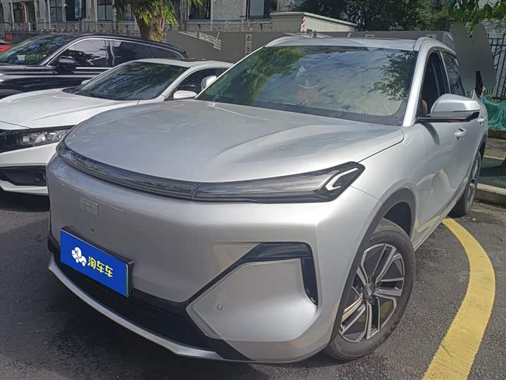 Фото 1 - Geely Galaxy Starship 7