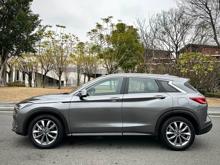 Фото 3 - Infiniti QX50