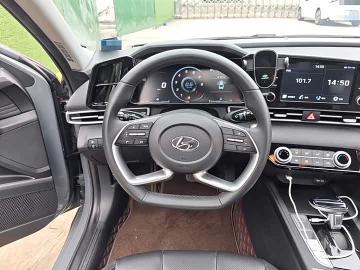 Фото 3 - Hyundai Elantra N line