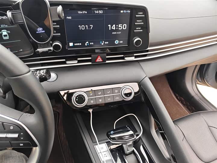 Фото 6 - Hyundai Elantra N line