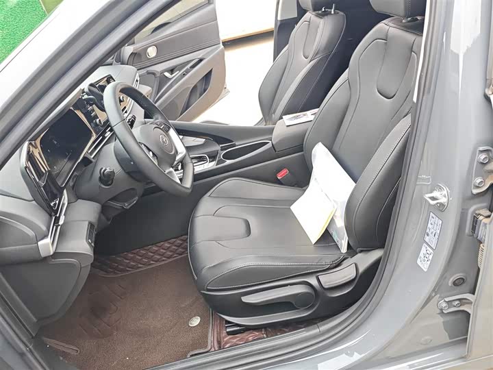 Фото 8 - Hyundai Elantra N line