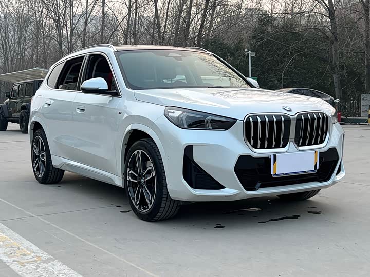 Фото 3 - BMW X1