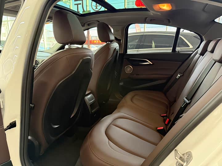 Фото 6 - BMW 1 Series