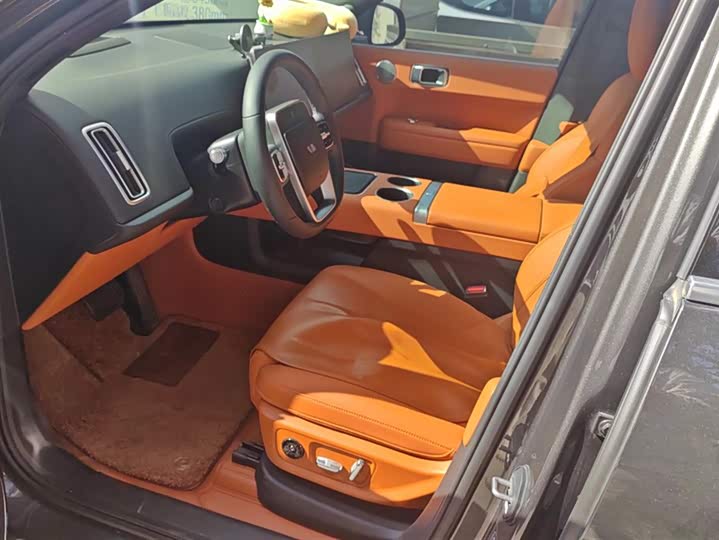 Фото 9 - LiXiang L6