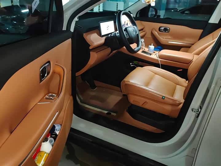 Фото 9 - Leapmotor C10