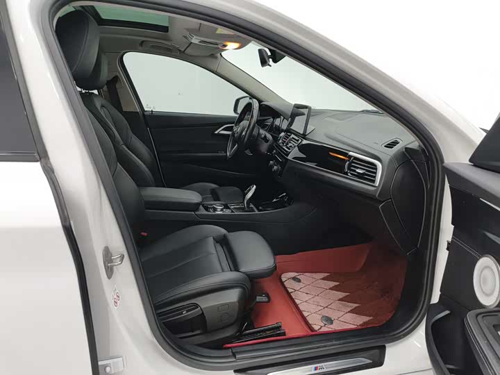 Фото 8 - BMW 1 Series