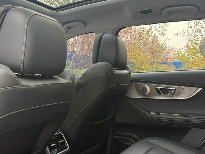 Фото 6 - Chery Tiggo 8 Pro