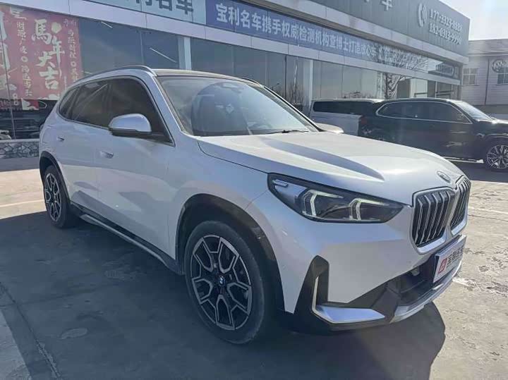 Фото 5 - BMW X1