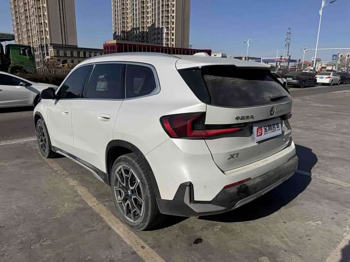 Фото 7 - BMW X1