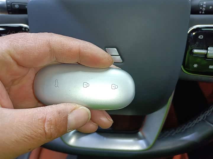 Фото 9 - LiXiang L7