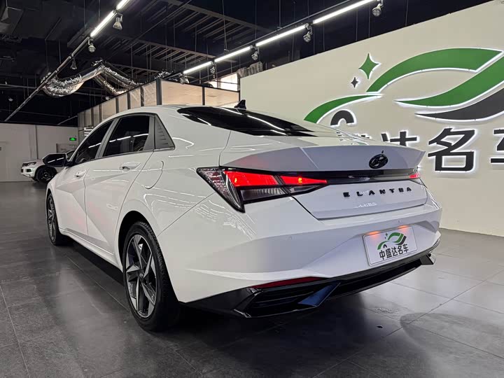 Фото 4 - Hyundai Elantra N line