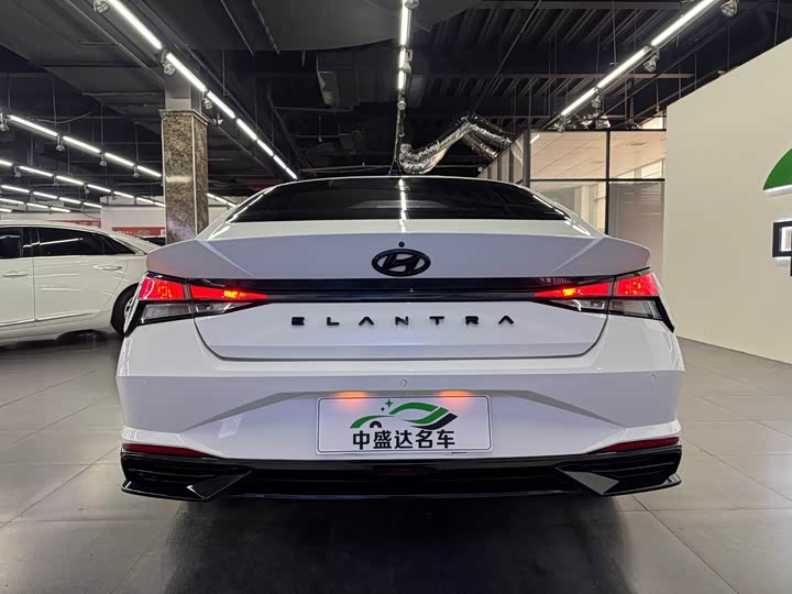 Фото 5 - Hyundai Elantra N line