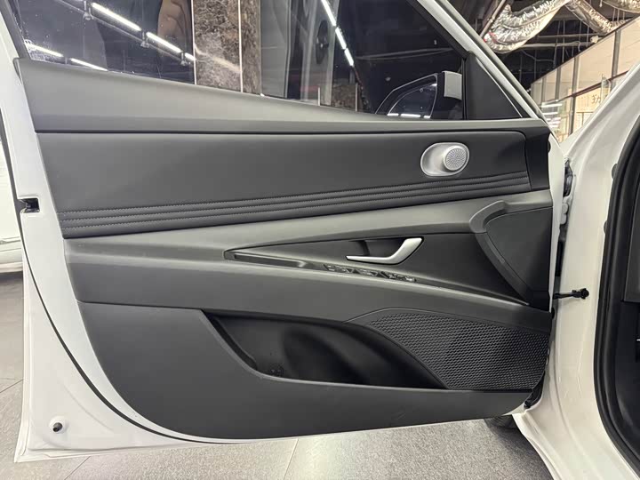 Фото 6 - Hyundai Elantra N line