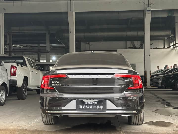 Фото 5 - Volvo S90