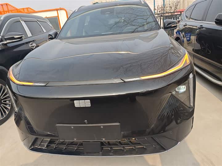 Фото 3 - Geely Galaxy L7