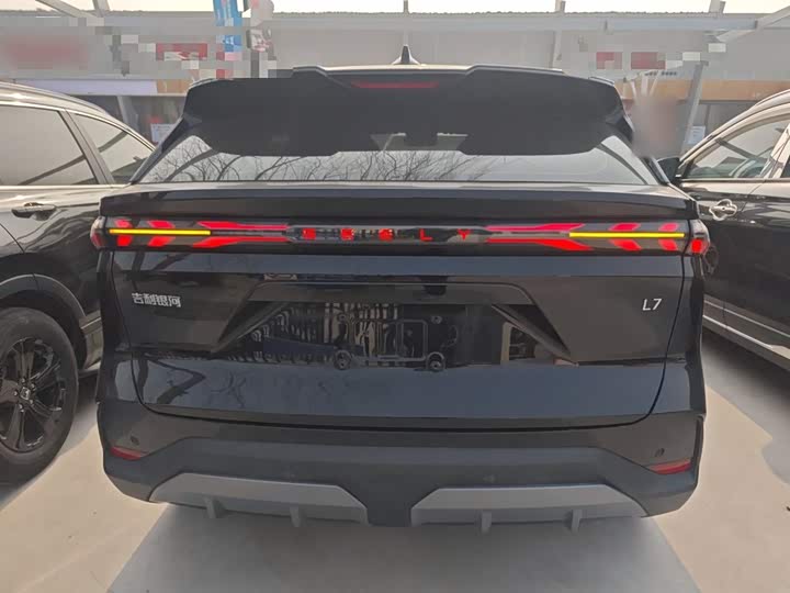 Фото 6 - Geely Galaxy L7