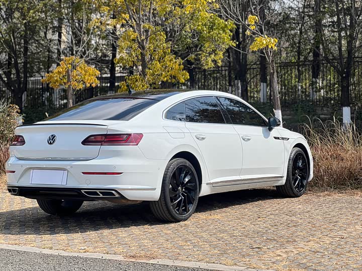 Фото 7 - Volkswagen CC
