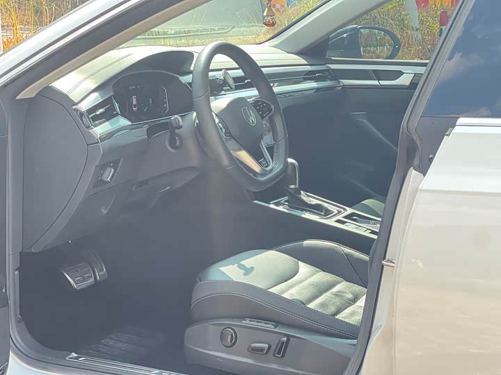 Фото 8 - Volkswagen CC