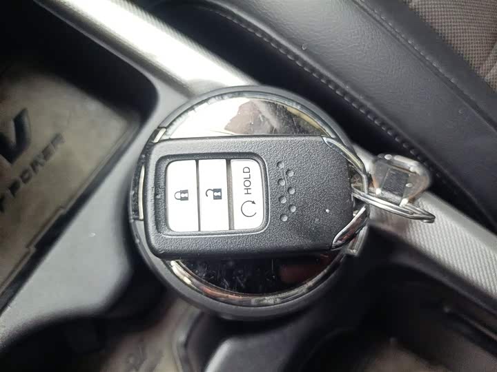 Фото 9 - Honda CR-V