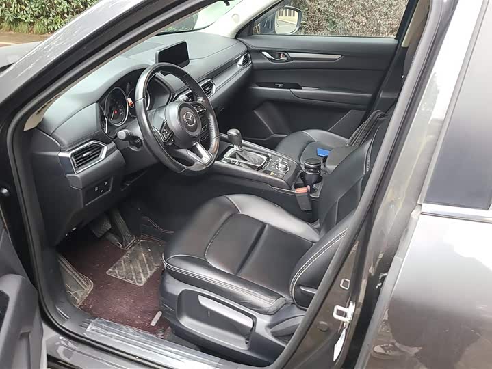 Фото 9 - Mazda CX-5