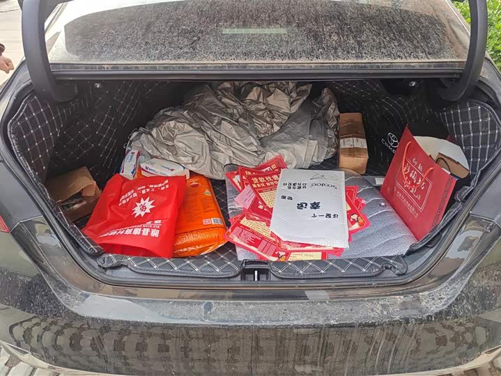 Фото 4 - Toyota Camry