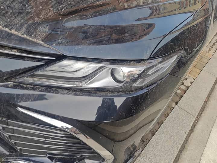 Фото 5 - Toyota Camry