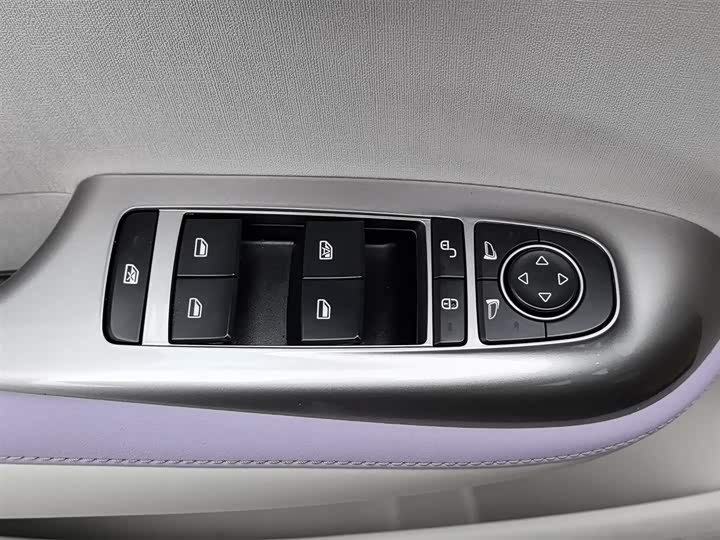 Фото 9 - BYD Dolphin