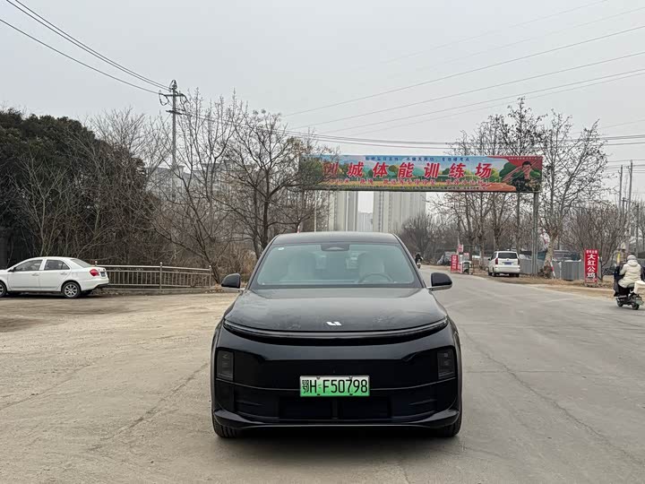 Фото 1 - LiXiang L6