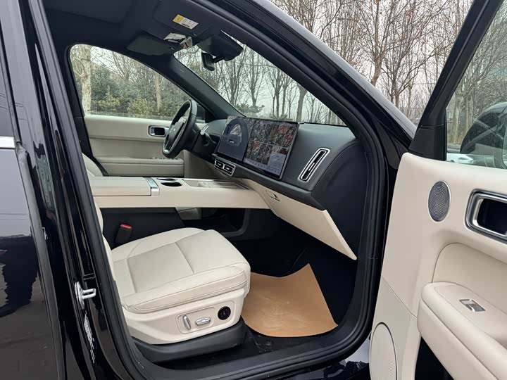 Фото 6 - LiXiang L6