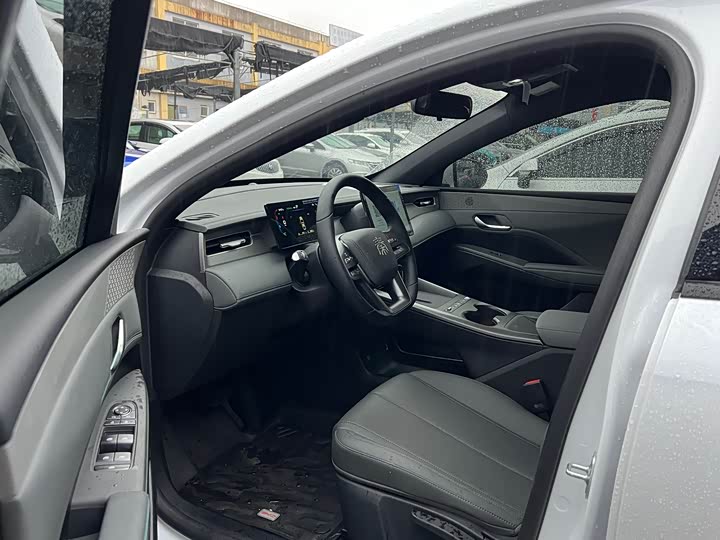 Фото 8 - BYD Qin Plus