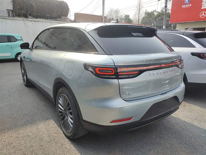 Фото 5 - Leapmotor C11