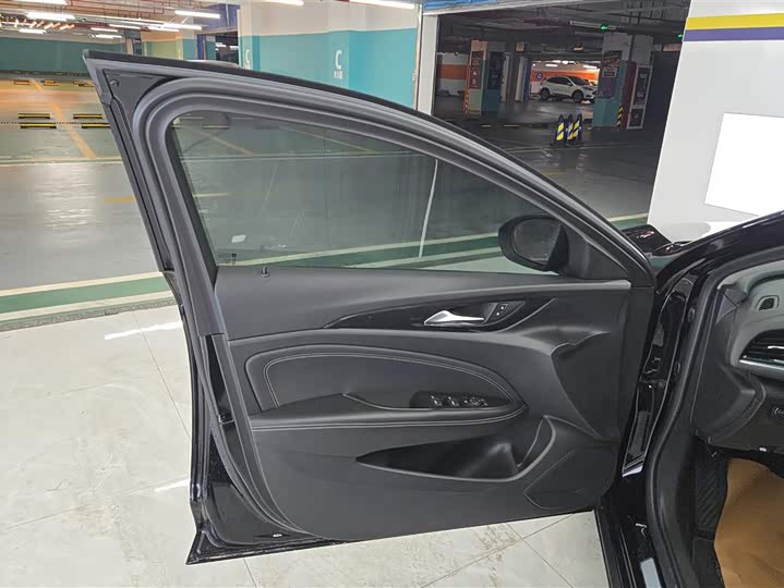 Фото 7 - Buick Regal