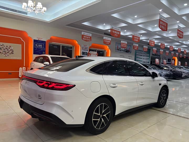 Фото 5 - BYD Qin L