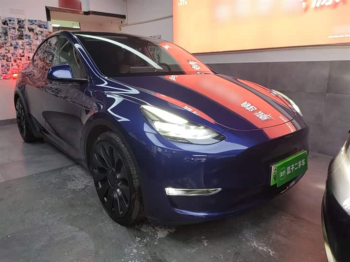 Фото 4 - Tesla Model Y