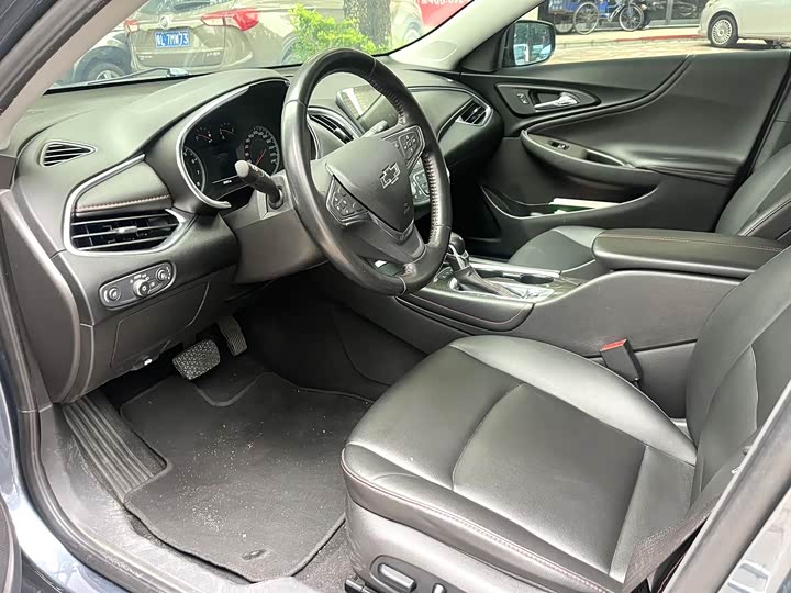 Фото 4 - Chevrolet Malibu XL