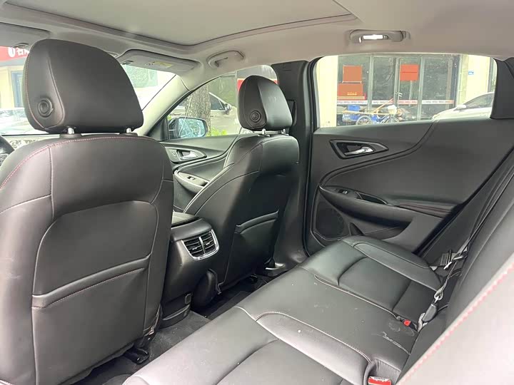 Фото 6 - Chevrolet Malibu XL