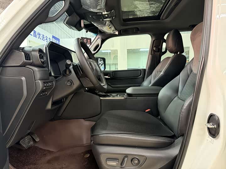 Фото 4 - Toyota Prado