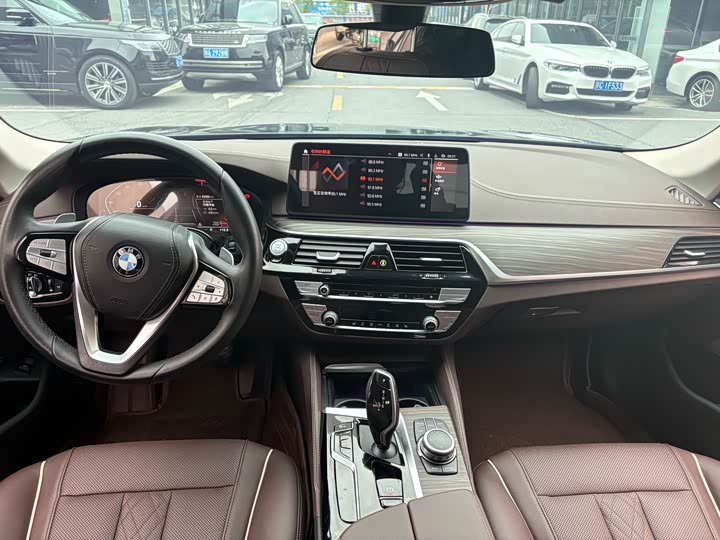 Фото 4 - BMW 5 Series