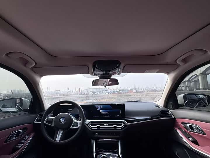 Фото 5 - BMW i3