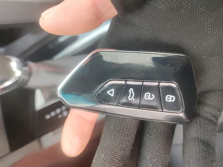 Фото 9 - Chevrolet Orlando