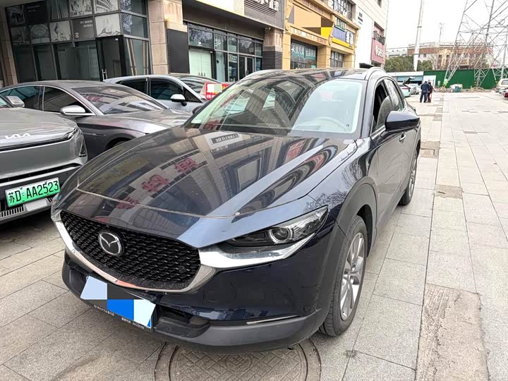 Фото 1 - Mazda CX-30